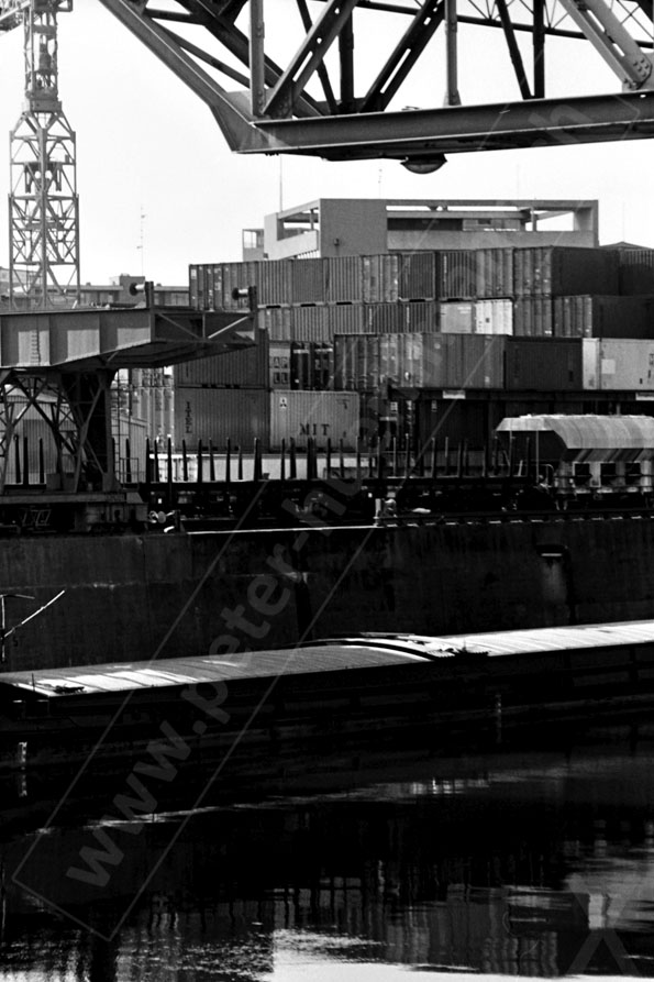 Basel Hafen Container 1980 Basel Hafen Container 1980